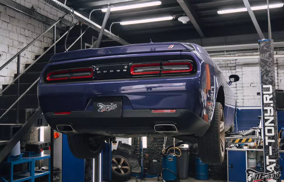 Большое техническое обслуживание Dodge Challenger